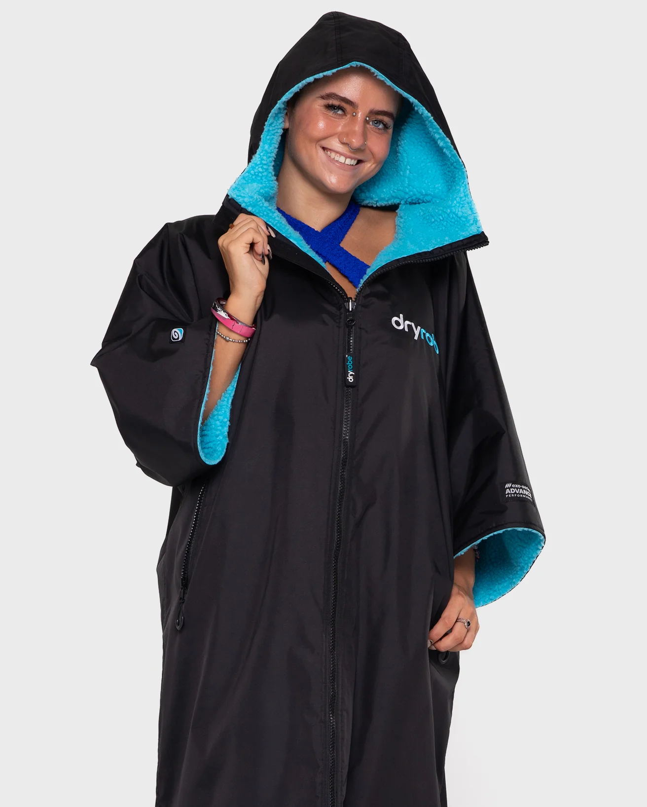 Black Blue Easy-Fit Advance Changing Robe - Image 3