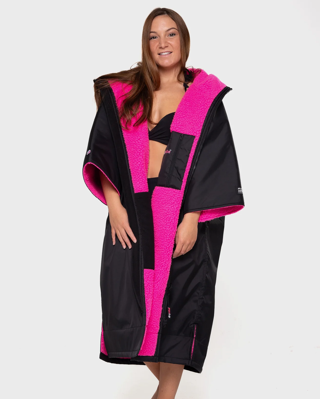 Black Pink Easy-Fit Advance Changing Robe - Image 2