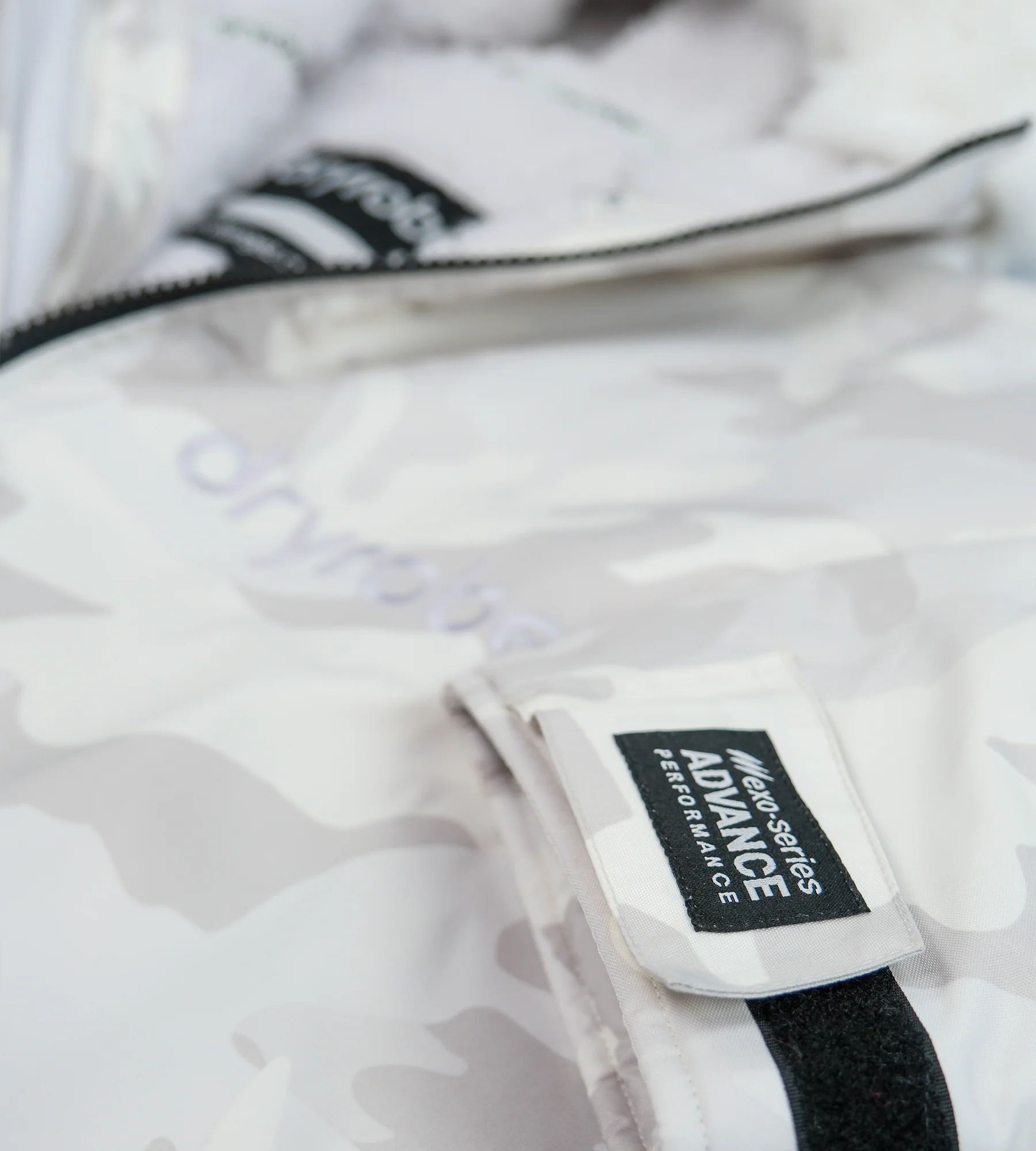 Alpine White Camo Kids Advance Changing Robe - Image 6