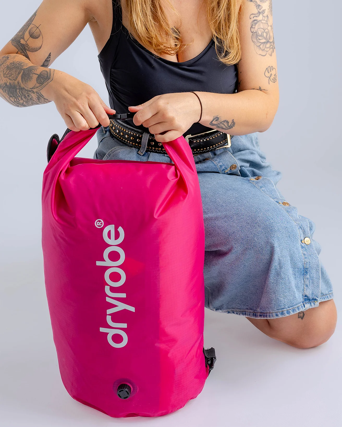 Pink Compression Travel Bag - Image 4