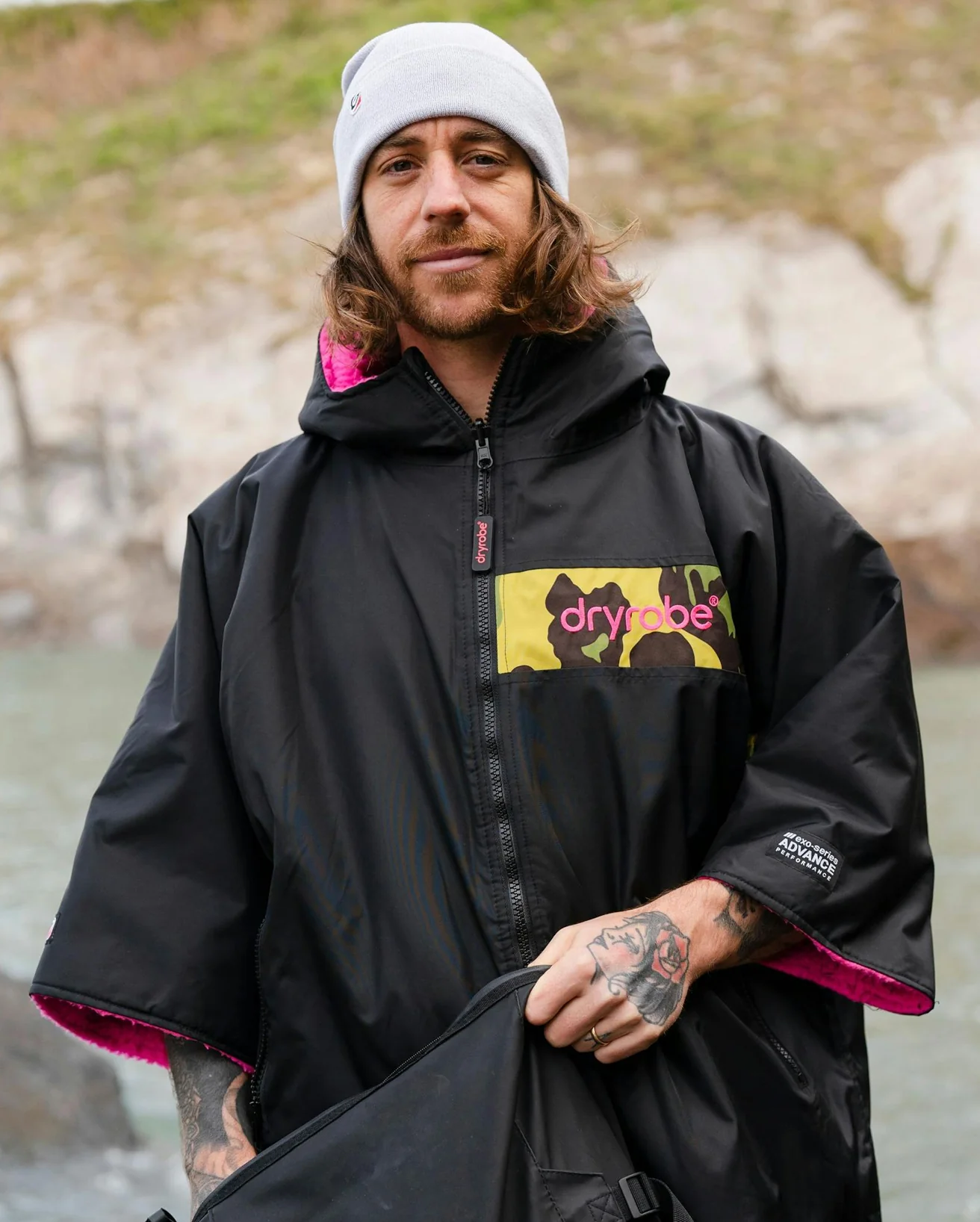 REWORK - Black Camo Pink Easy-Fit Advance Changing Robe - Image 5