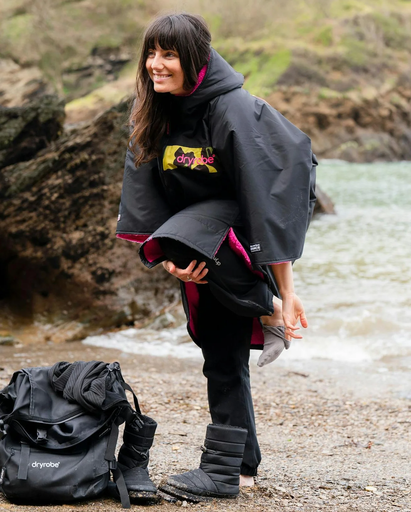 REWORK - Black Camo Pink Easy-Fit Advance Changing Robe - Image 7